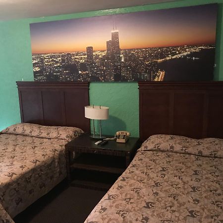 Fiesta Motel Pontiac Luaran gambar